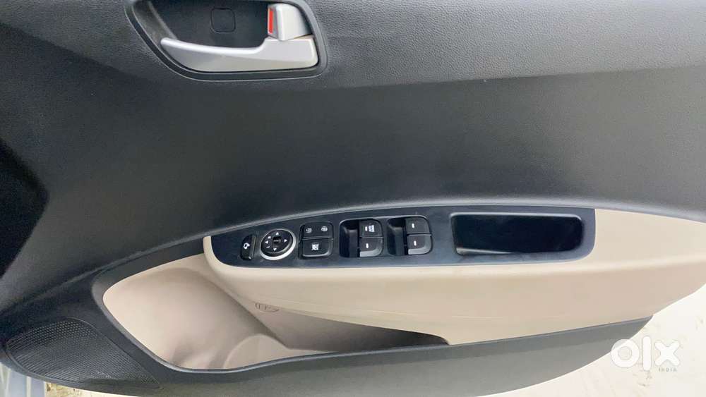 Hyundai Grand I10 [2017-2020] 1.2 Kappa Vtvt Sportz At, 2018, Petrol