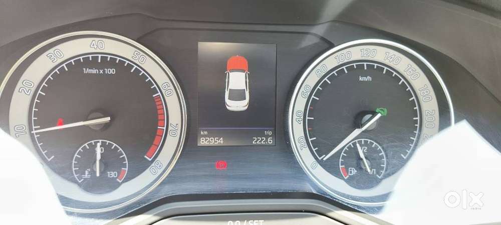 Skoda Superb L&k 1.8 Tsi At, 2019, Petrol