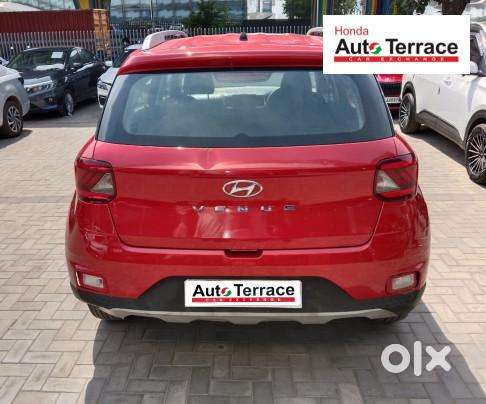 Hyundai Venue 1.2 S Plus, 2019, Petrol