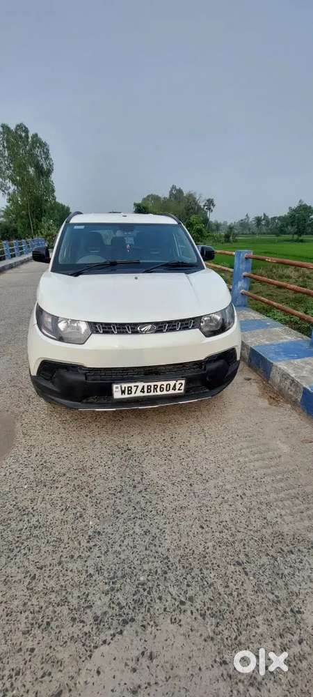Mahindra Kuv 100 2016 Petrol Good Condition