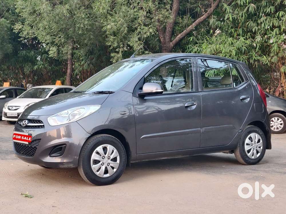 Hyundai I10 Sportz At, 2011, Petrol