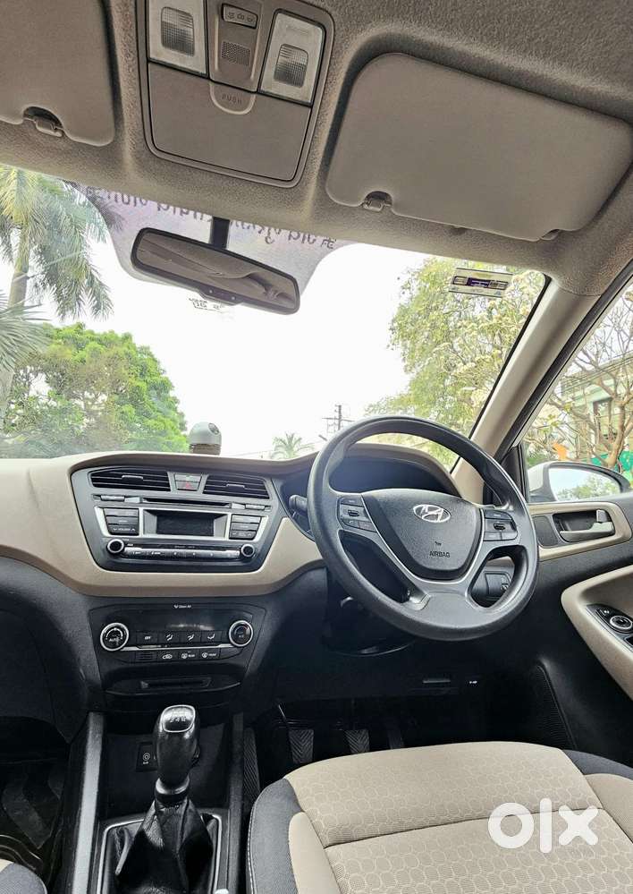 Hyundai I20 Sportz 1.2 Bs-iv, 2015, Petrol