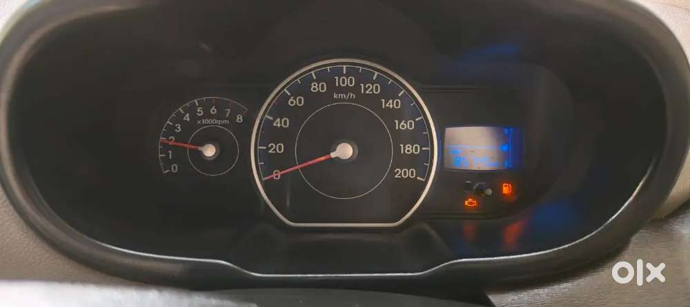 Hyundai I10 2012 Cng & Hybrids 86000 Km Driven