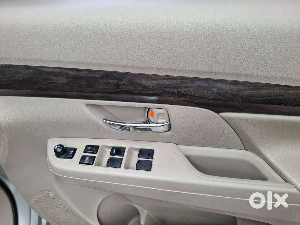 Maruti Suzuki Ertiga Shvs Zdi Plus, 2019, Diesel
