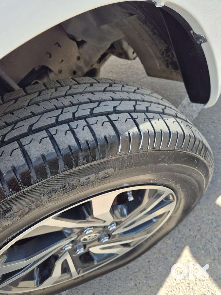 Toyota Innova Crysta [2020-ongoing] 2.4 Gx At 7 Str, 2022, Petrol