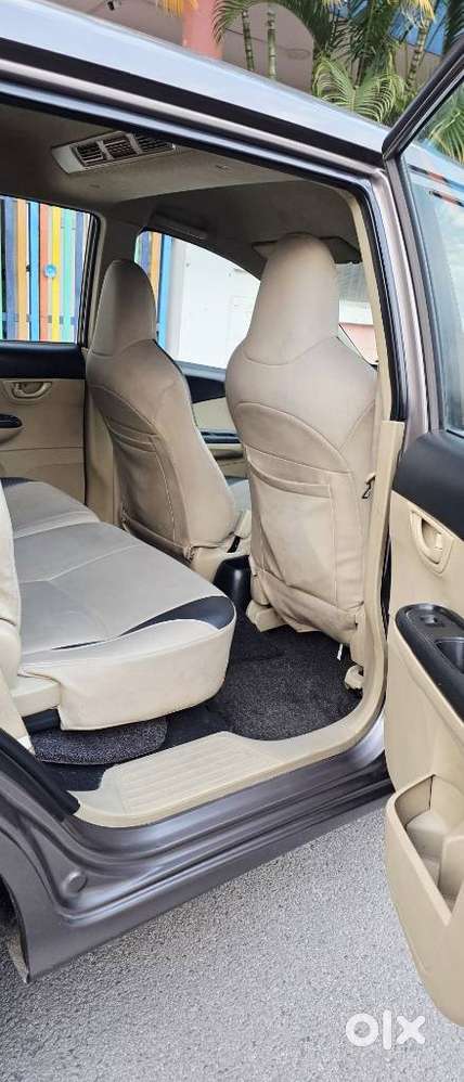 Honda Mobilio 1.5 V I-vtec, 2015, Petrol