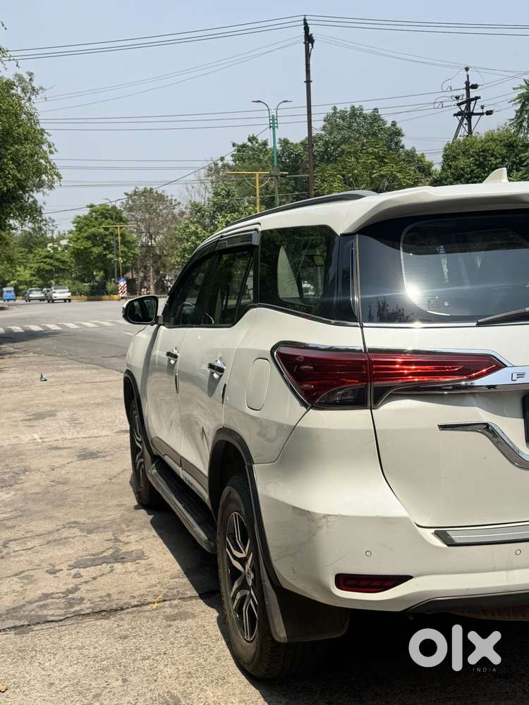 Toyota Fortuner 4x2 At 2.8 Diesel, 2020, Diesel