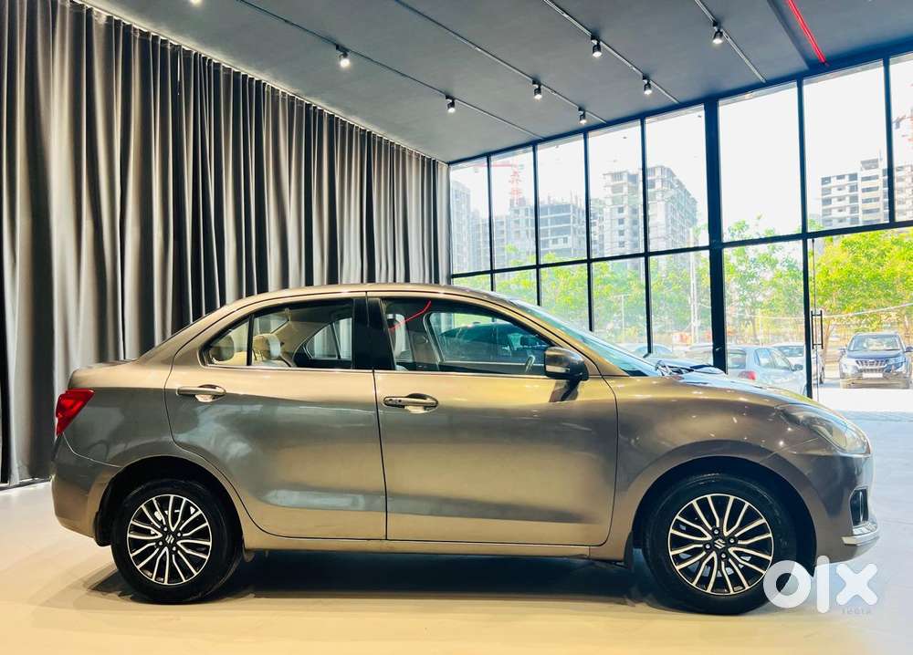Maruti Suzuki Dzire 1.2 Zxi Amt, 2017, Petrol