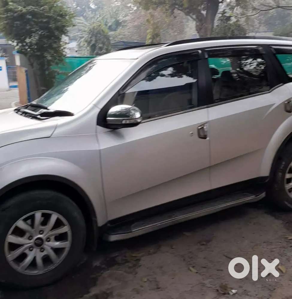 Mahindra Xuv500 2017 Diesel 97000 Km Driven