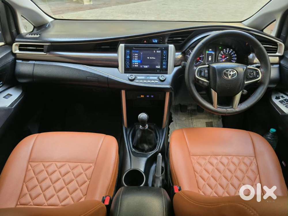 Toyota Innova Crysta 2.4 V, 2019, Diesel