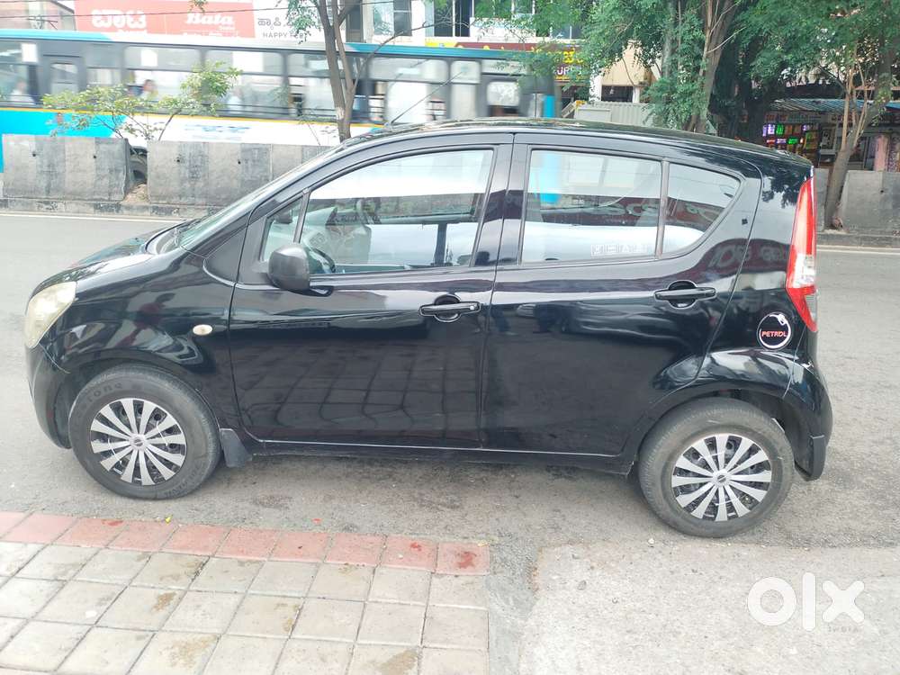 Maruti Suzuki Ritz Vxi, 2011, Petrol