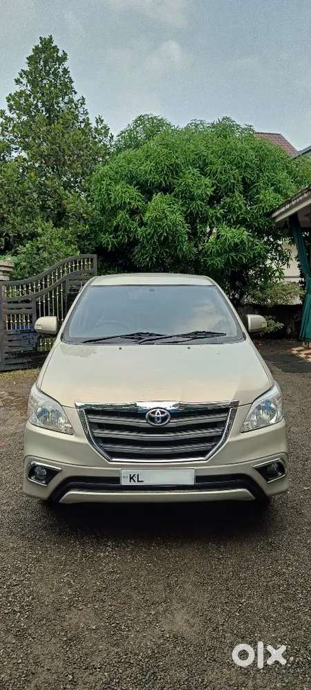 Innova 2015 G4 Re
