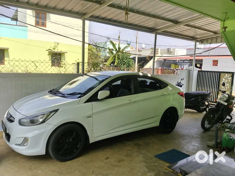 Verna Fluidic Hyundai 2013 Diesel Manual