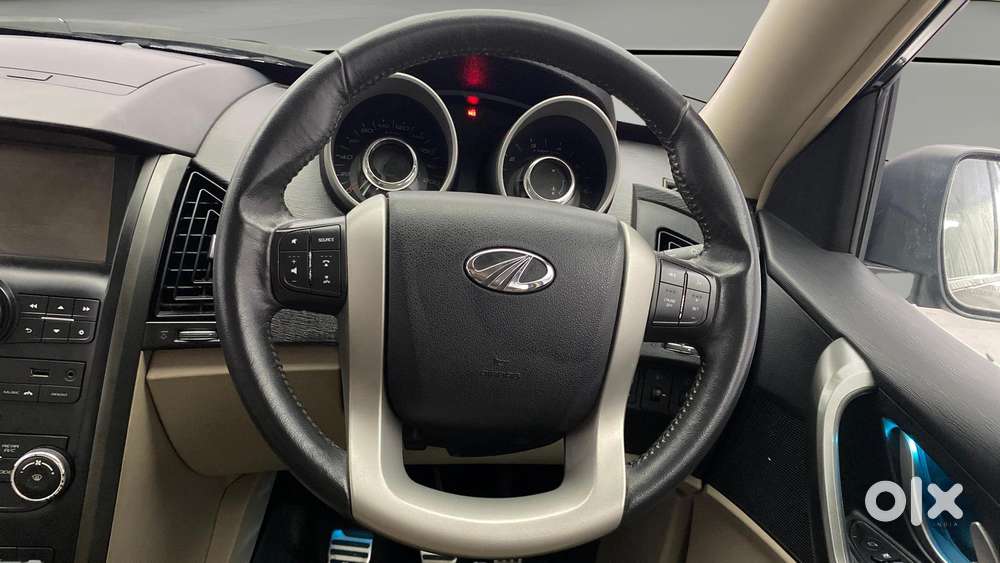 Mahindra Xuv500 2.2 W10, 2016, Diesel
