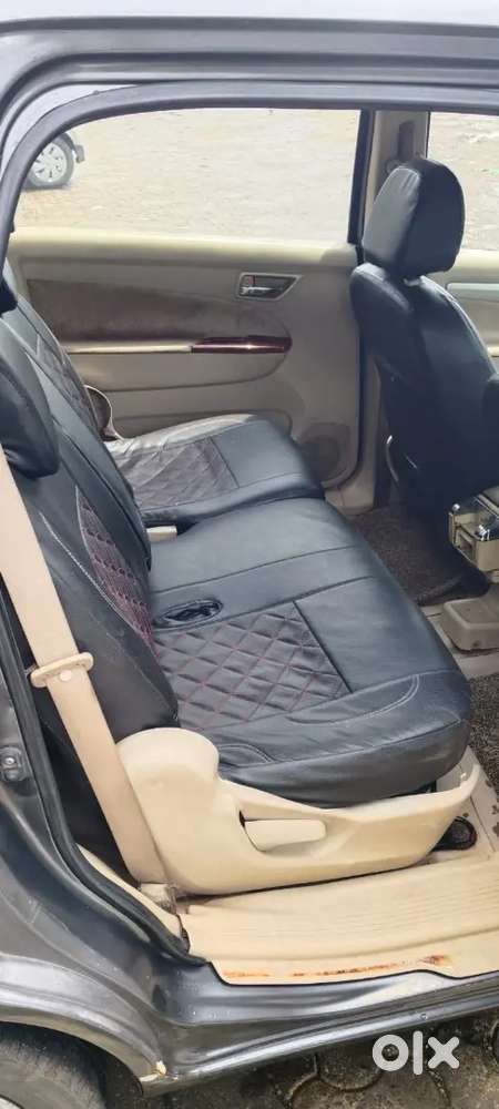 Maruti Suzuki Ertiga 1.5 2012