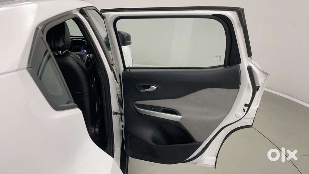 Nissan Magnite 1.0 Xl, 2023, Petrol