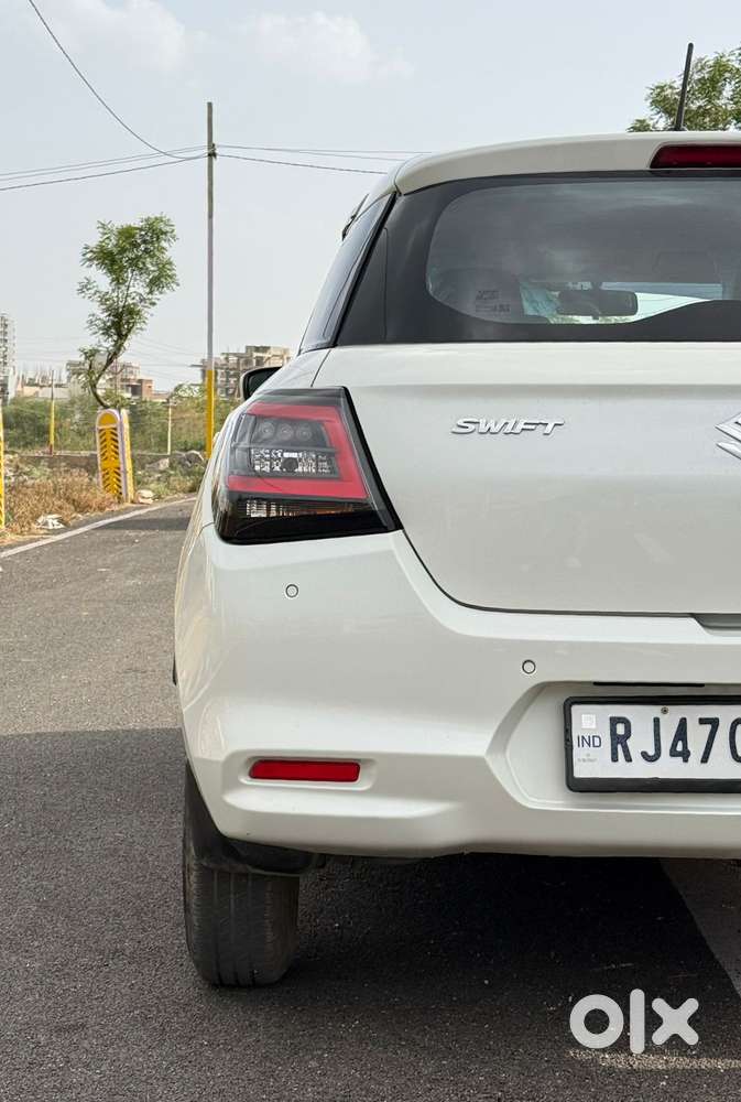 Maruti Suzuki Swift 1.2 Vxi Glory Edition, 2025, Petrol