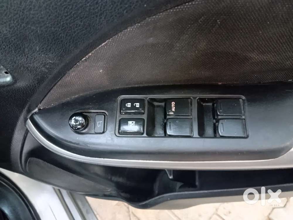Maruti Suzuki Baleno 2018 Delta With Auto Fold Mirrors