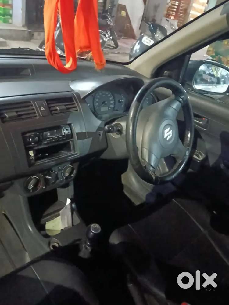Maruti Suzuki Swift Dzire 2015 Tour Diesel