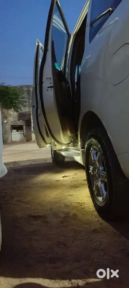 Mahindra Xylo 2010 Diesel 120000 Km Driven