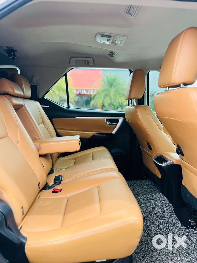 Toyota Fortuner 4x2 At 2.8 Diesel, 2023, Diesel