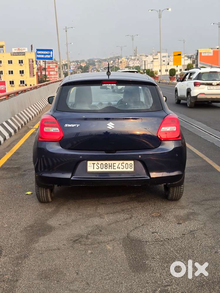 Maruti Suzuki Swift Vxi Optional, 2020, Petrol