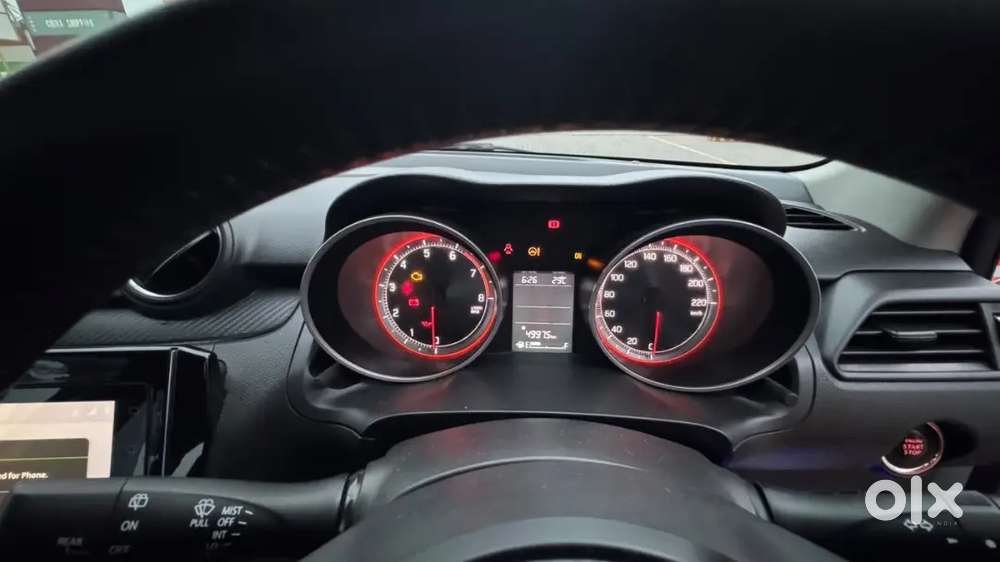 Maruti Suzuki Swift 2023 1st Petrol Manual