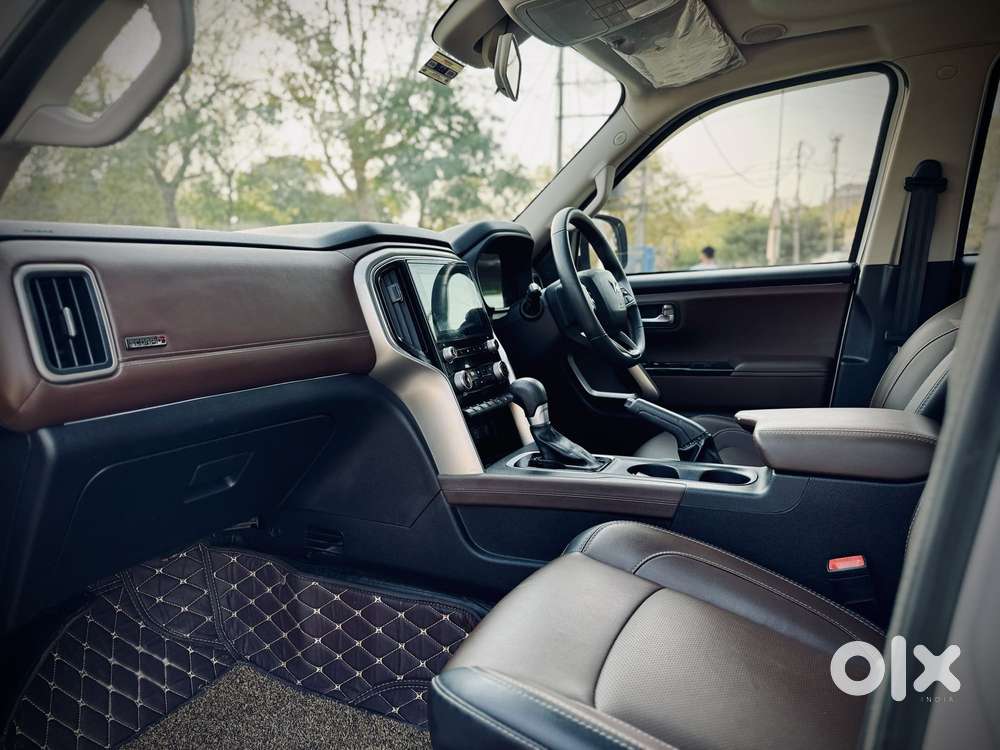 Mahindra Scorpio-n 2.2 Z8 L Diesel At 7 Str, 2024, Diesel