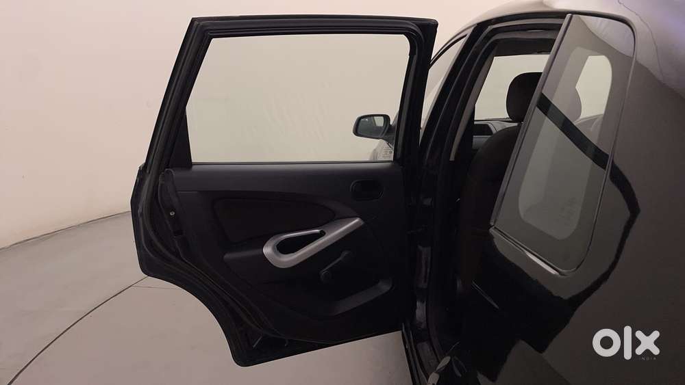 Ford Figo 1.2 Duratec Petrol Zxi, 2010, Petrol