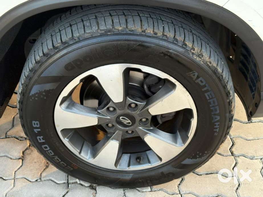 Mahindra Alturas G4 4wd At, 2018, Diesel