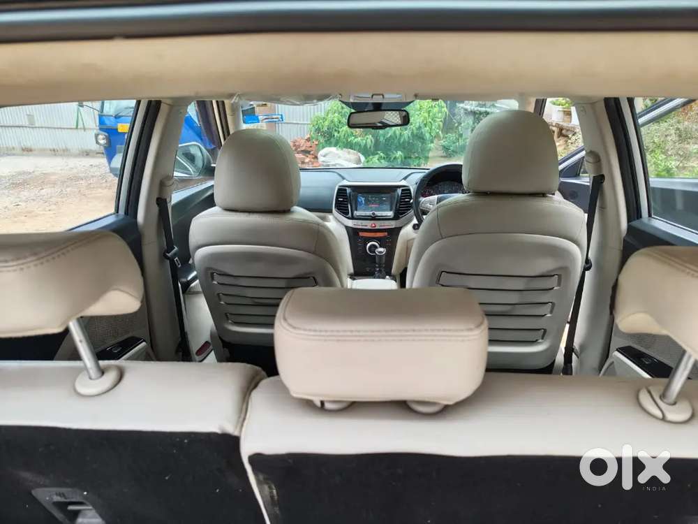 Mahindra Xuv300 W8 (o) Sunroof 2022 Petrol 29500 Km Driven