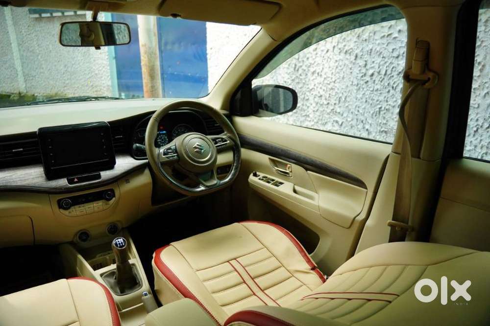 Maruti Suzuki Ertiga 1.5 Zxi Plus Shvs, 2022, Petrol