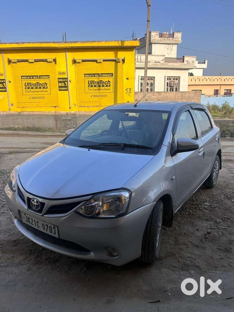 Toyota Etios Liva 2015 Petrol 80000 Km Driven