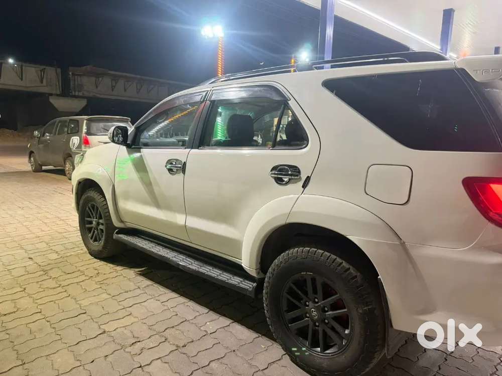 Toyota Fortuner 2016 Diesel Well Maintained