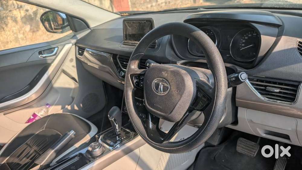 Tata Nexon 1.2 Revotron Xza Plus, 2018, Petrol