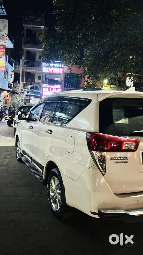 Toyota Innova Crysta 2.4 G Mt, 2020, Diesel