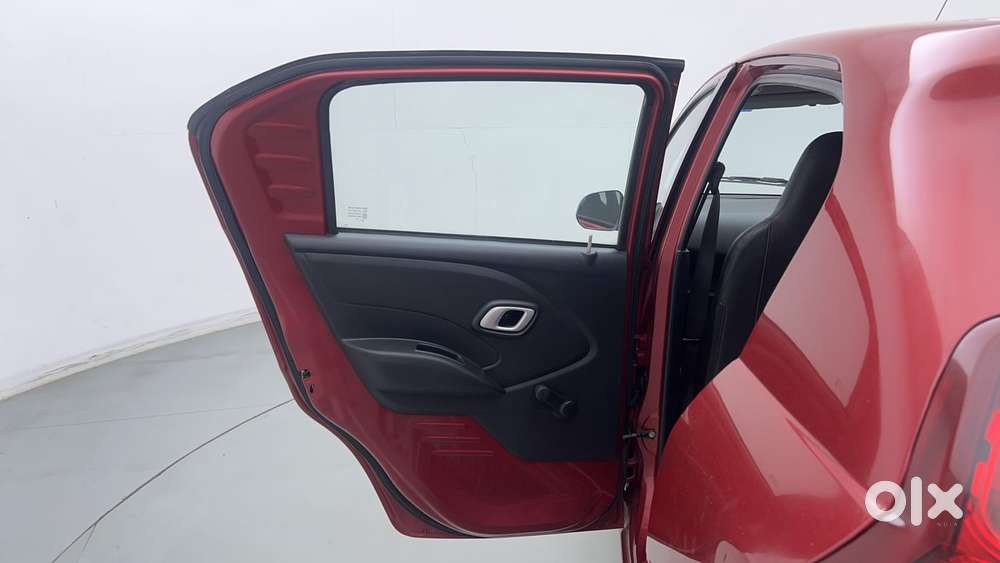 Datsun Redigo 2020-2022 1.0 T (o) Amt, 2018, Petrol