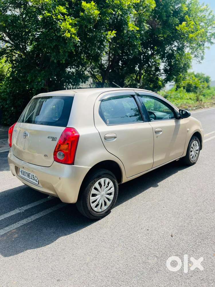 Toyota Etios Liva G Plus, 2012, Petrol