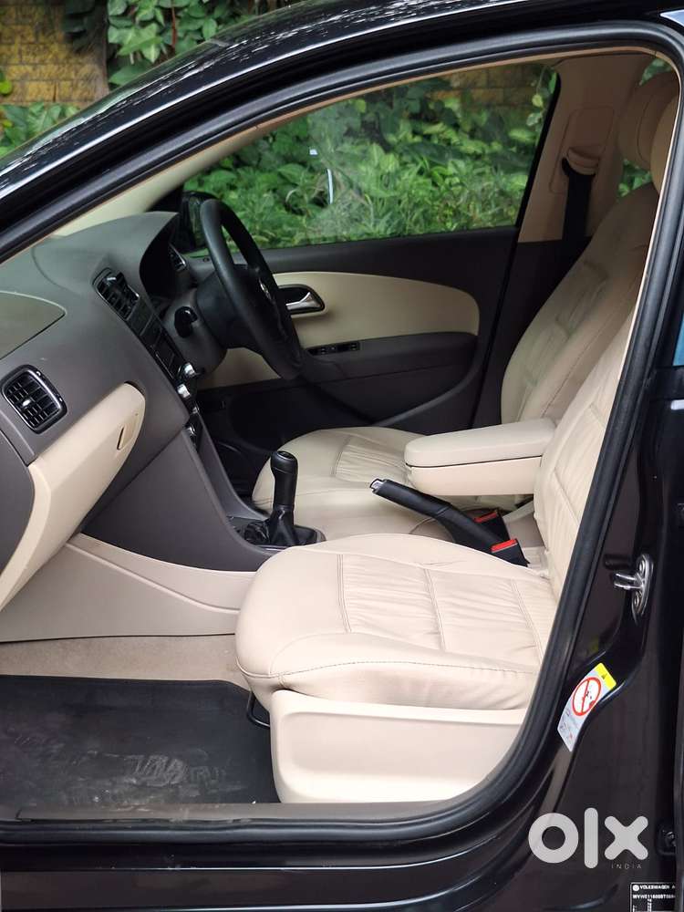 Volkswagen Vento Petrol Highline, 2011, Petrol