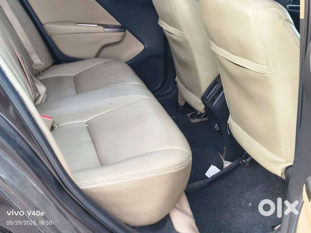 Honda City 1.5 V Cvt I-vtec Mt, 2016, Petrol