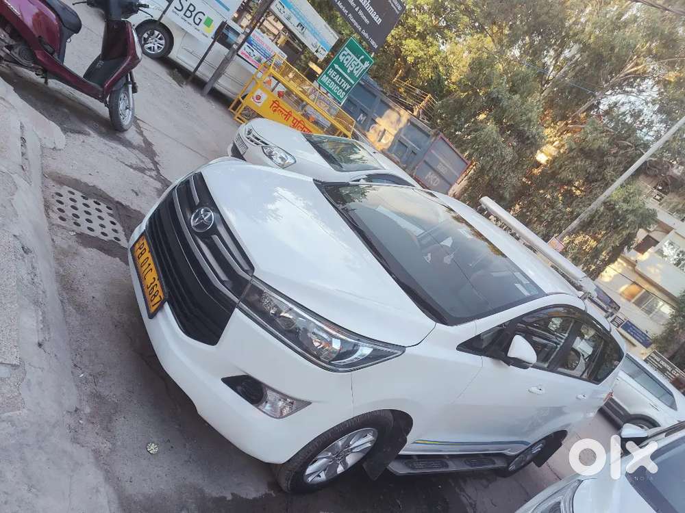 Toyota Innova Crysta 2019
