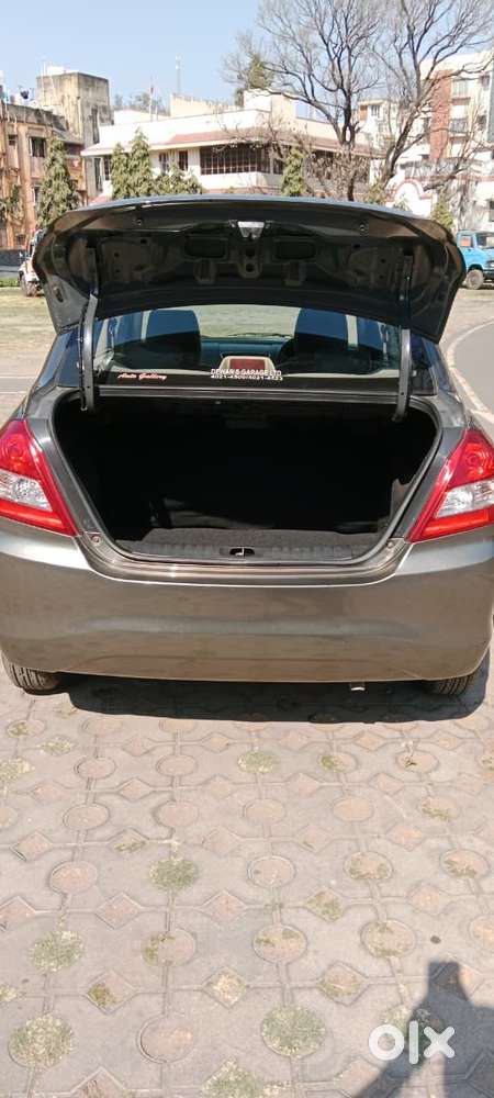 Maruti Suzuki Swift Dzire Vxi Optional, 2016, Petrol