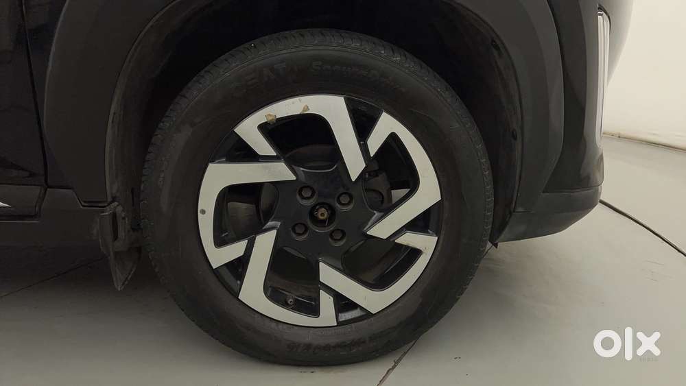 Nissan Magnite 1.0 Xv Premium Turbo Cvt, 2023, Petrol