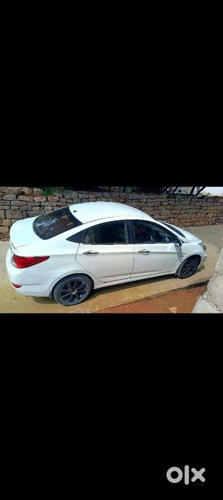 Hyundai Verna Sx 2013