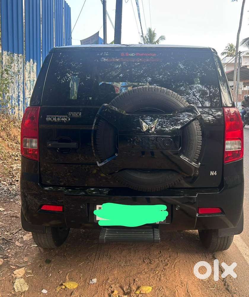 Mahindra Bolero Neo 2024 Diesel Well Maintained Company Service