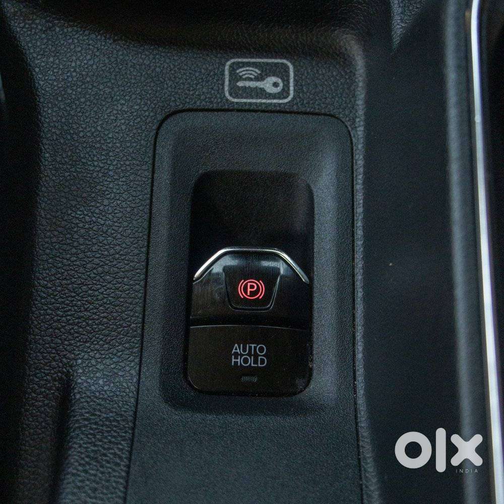 Mahindra Thar Roxx Ax5l 4wd Diesel At, 2025, Diesel