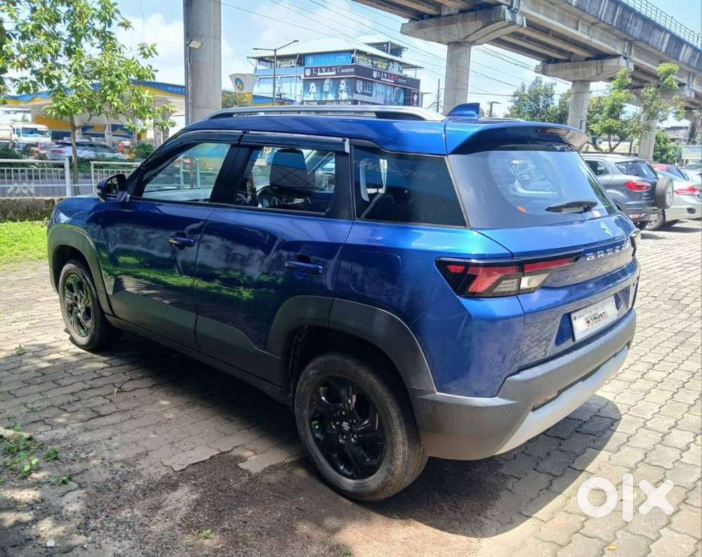 Maruti Suzuki Brezza 1.5 Zxi Smart Hybrid, 2022, Petrol