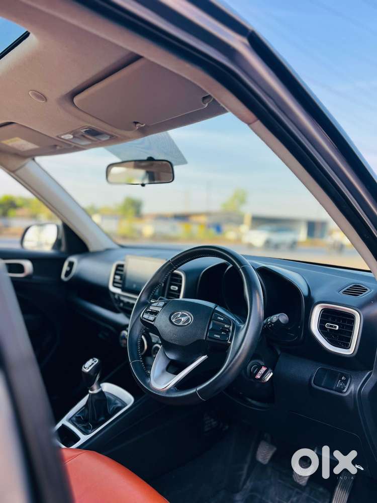 Hyundai Venue Sx Turbo, 2019, Cng & Hybrids