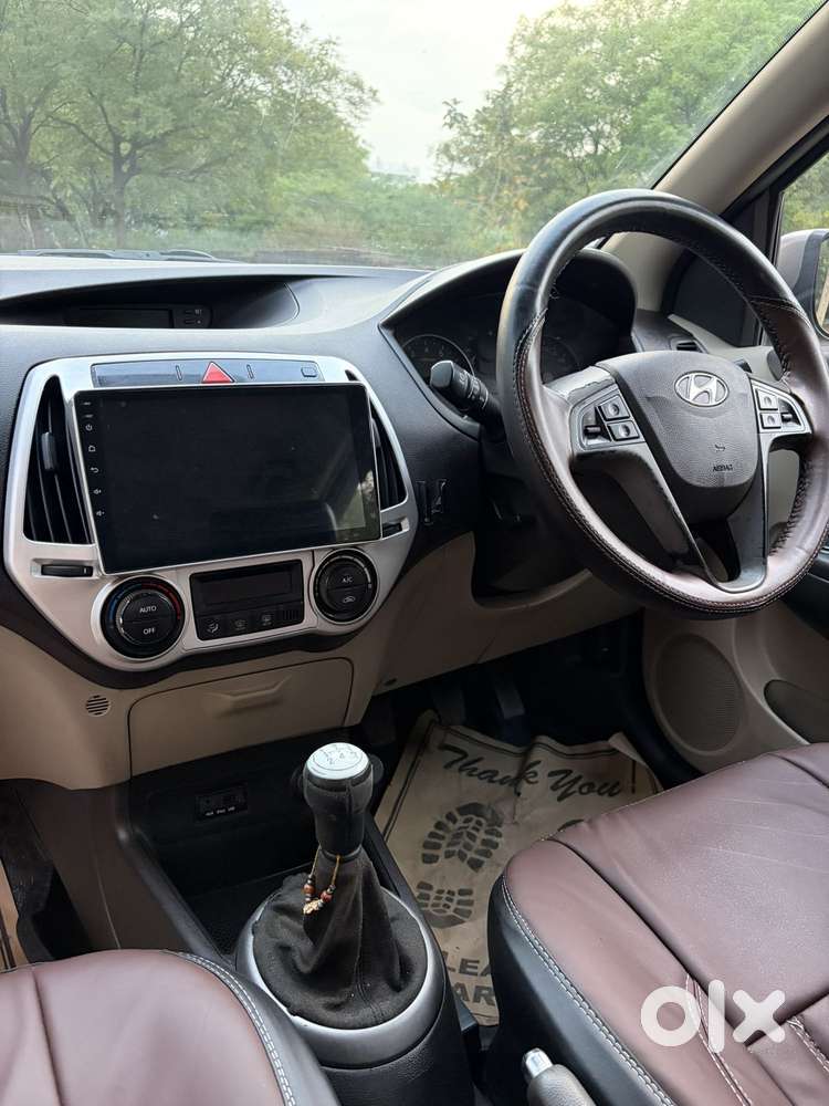 Hyundai I20 E 2014-2015 Sportz 1.2, 2014, Cng & Hybrids