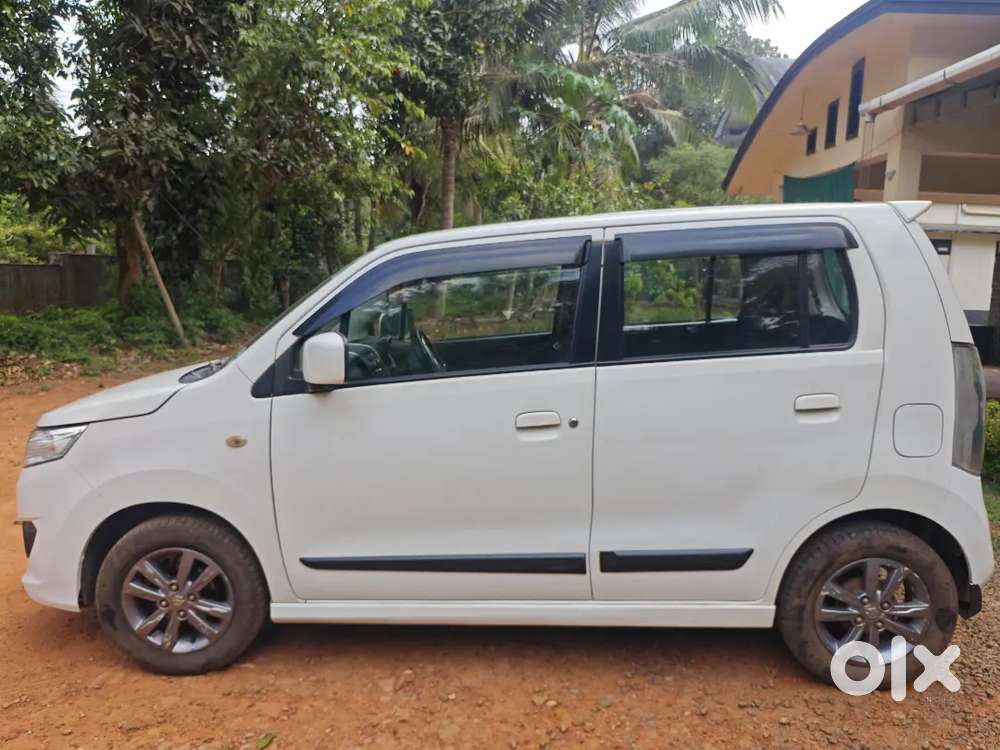 Maruti Suzuki Wagonr Stingray Vxi 2014.good Condition&no Replacements